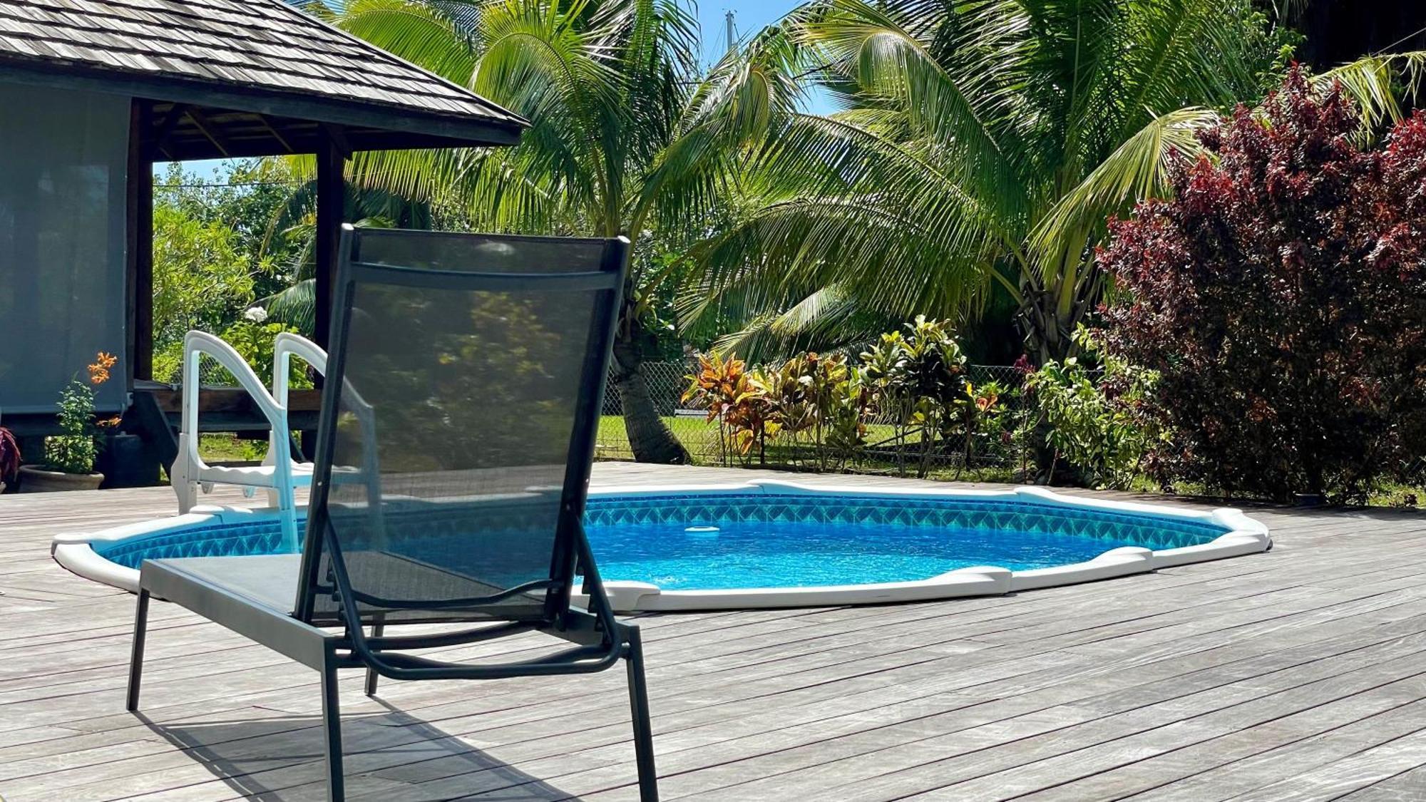 Raiatea - Orion Hoe Bungalow Uturoa Bagian luar foto